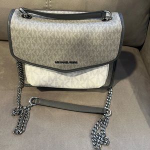 Michael Kors crossbody grey and white